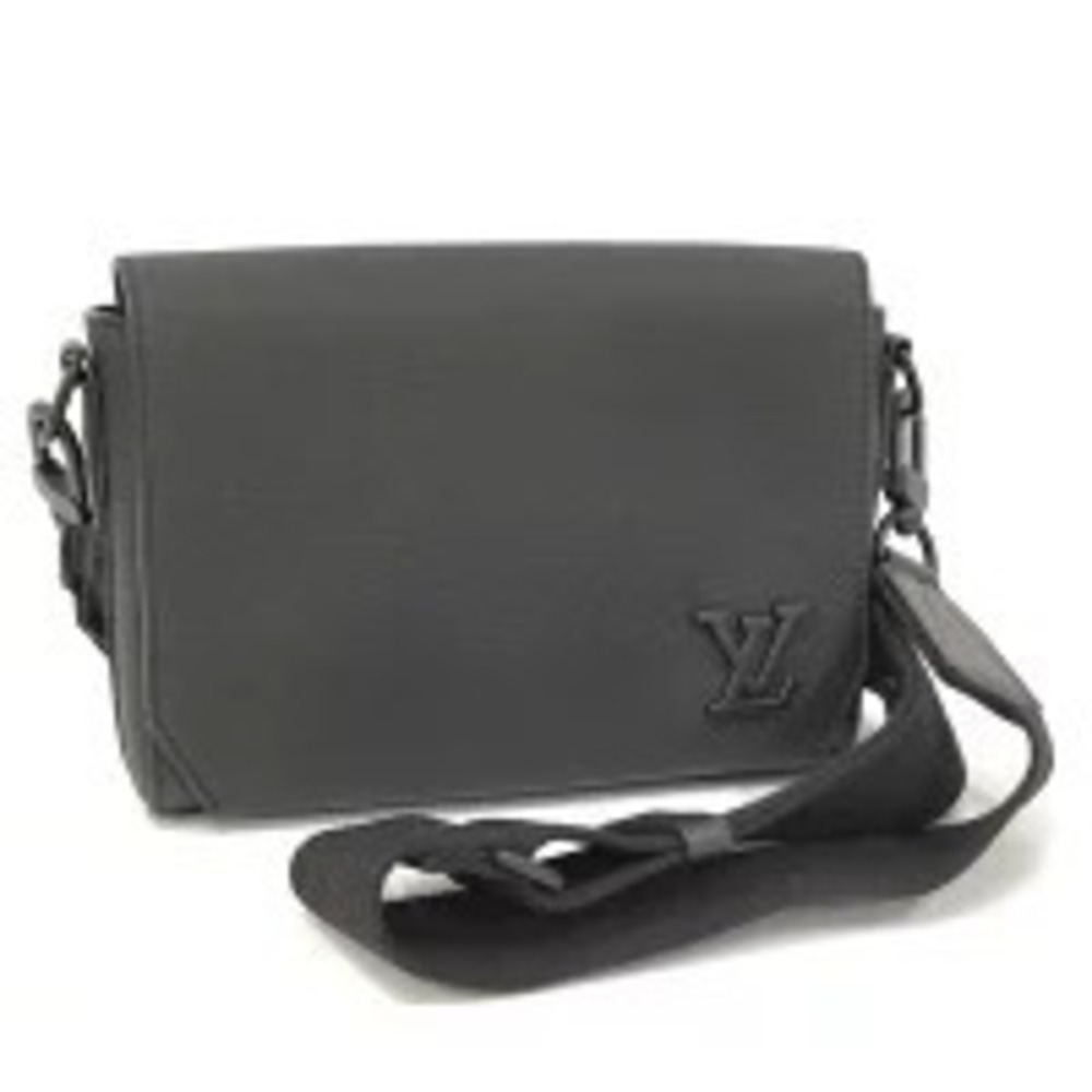LOUIS VUITTON Takeoff Messenger Shoulder Bag Aerogram